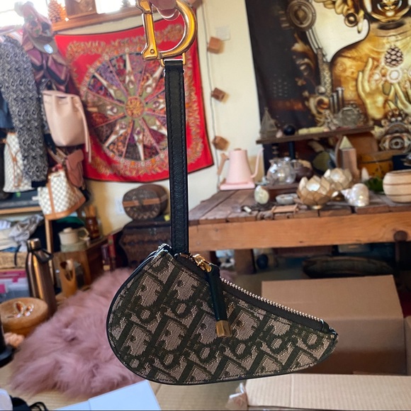 🔥 ULTRA RARE 🔥 Harrods x Dior Saddle Oblique - Picture 6 of 10